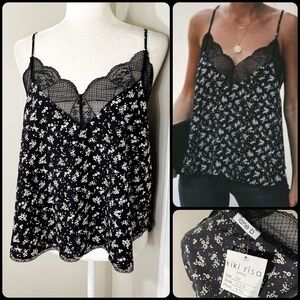 LANE B Black with White Floral Print Lace Hem V-Neck Tank Top - MEDIUM